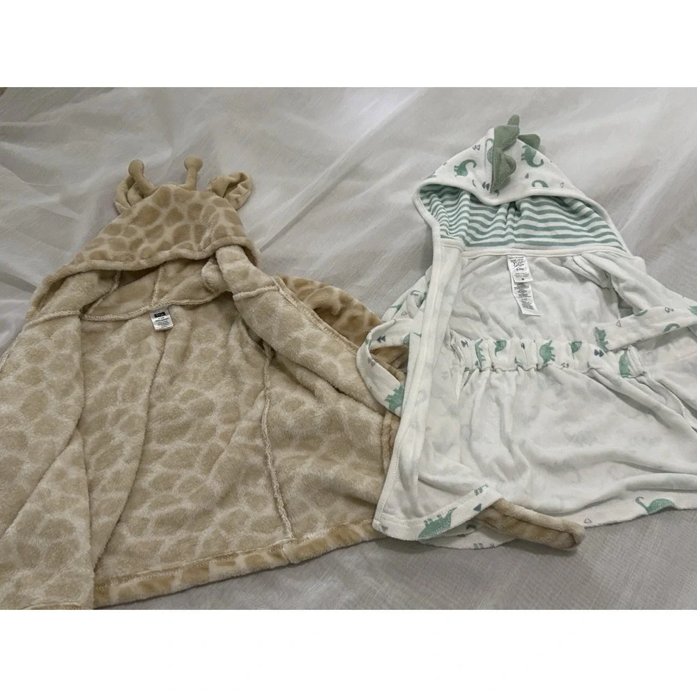 Carter's And HB Baby Bath Robe Giraffe + Dinosaur Print 0-9‎ months Set of 2*